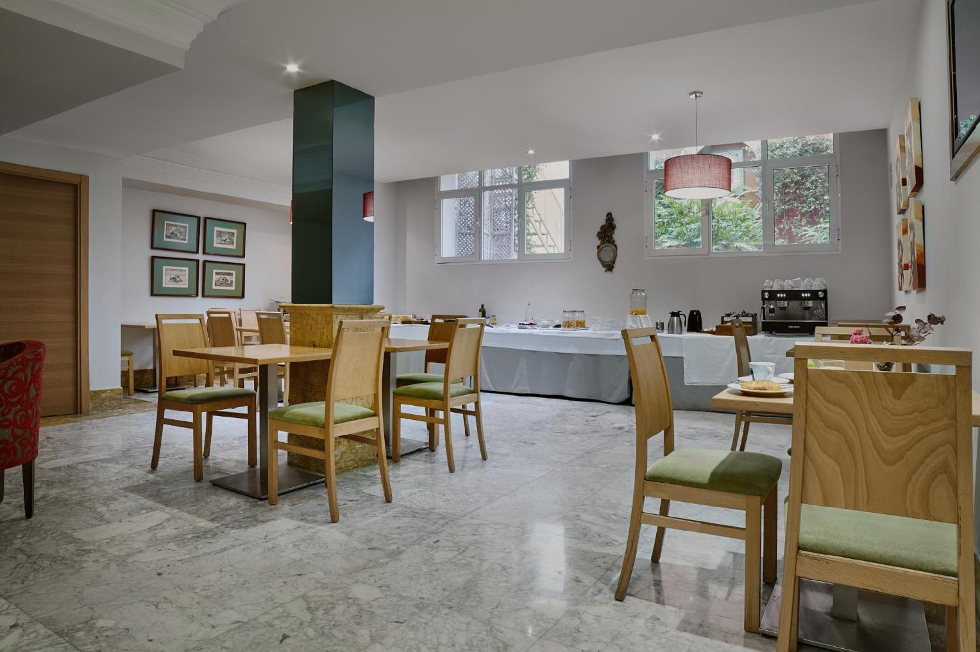 Reyes Catolicos Otel Sevilla Dış mekan fotoğraf